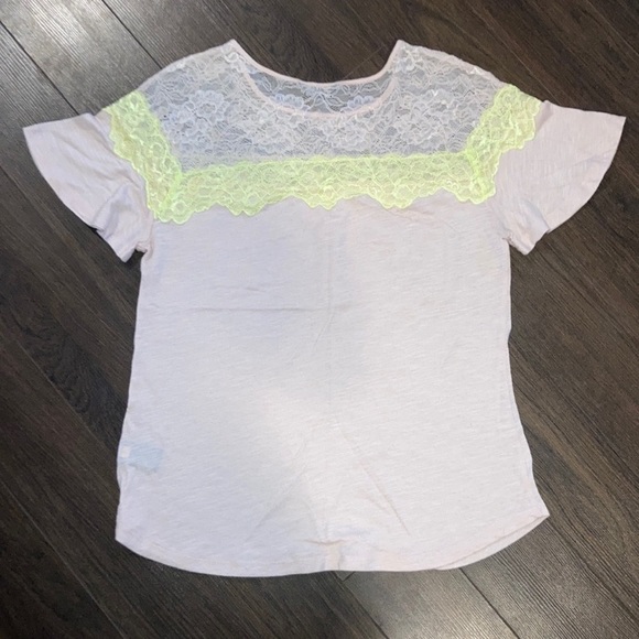 Lace Tee - Picture 3 of 3